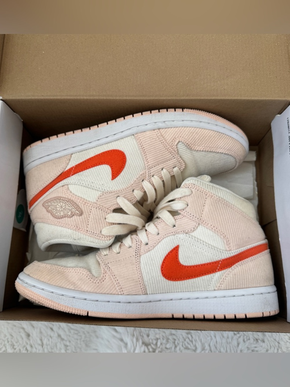 Nike Air Jordan 1 Mid SE 'Corduroy'